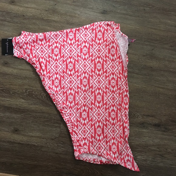 NWT pink and white cardigan size medium. - Picture 4 of 4